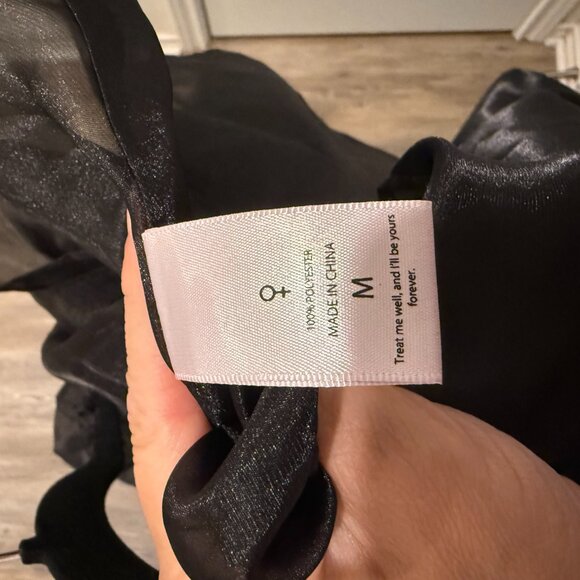 Selkie The Caviar Puff Dress Size M - Picture 4 of 4